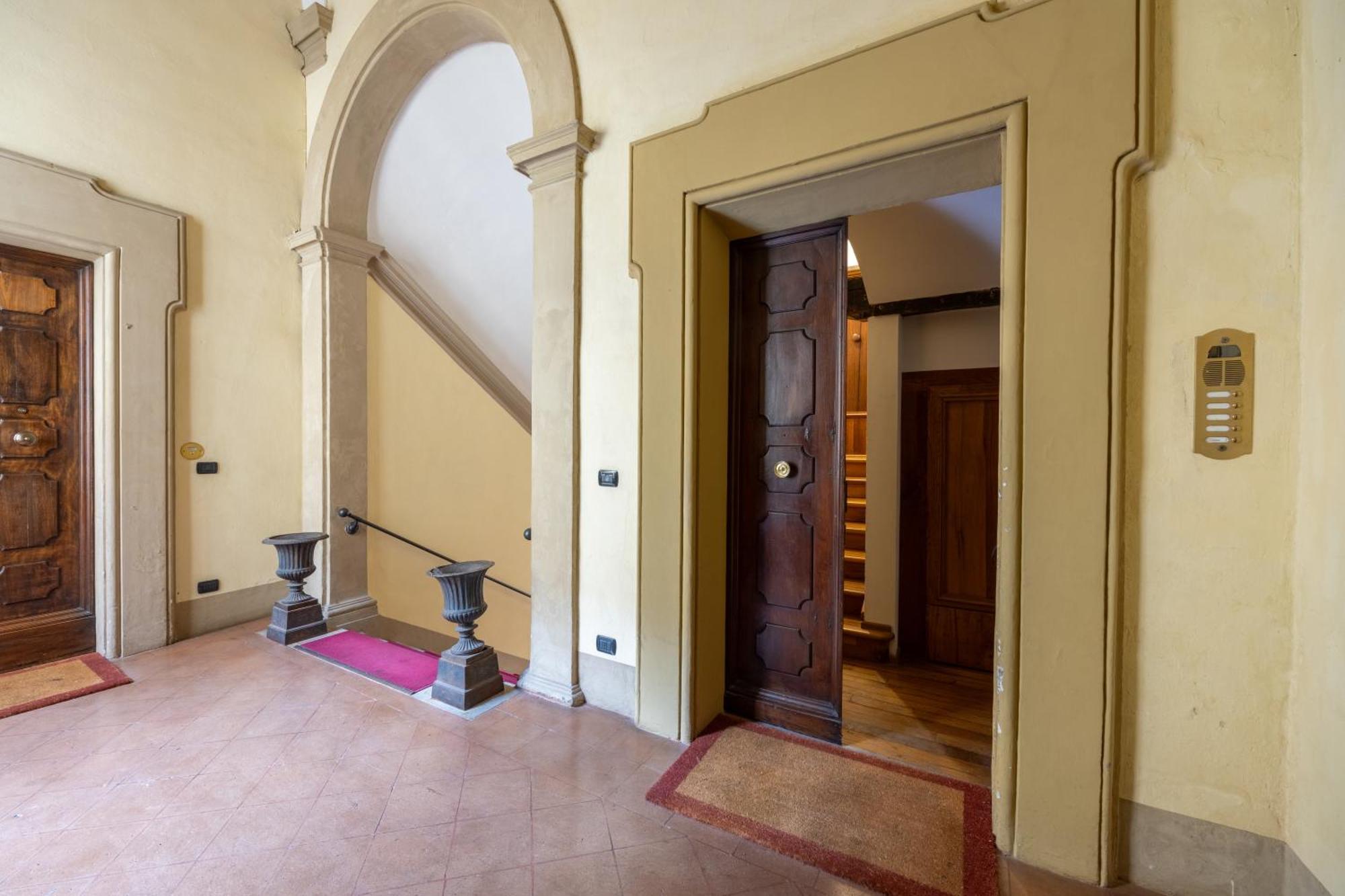 Dimora De' Poeti - 250 Square Meters Attic With Jacuzzi Apartment