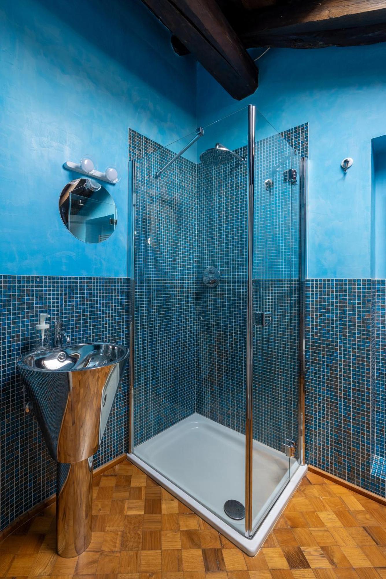 Dimora De' Poeti - 250 Square Meters Attic With Jacuzzi *