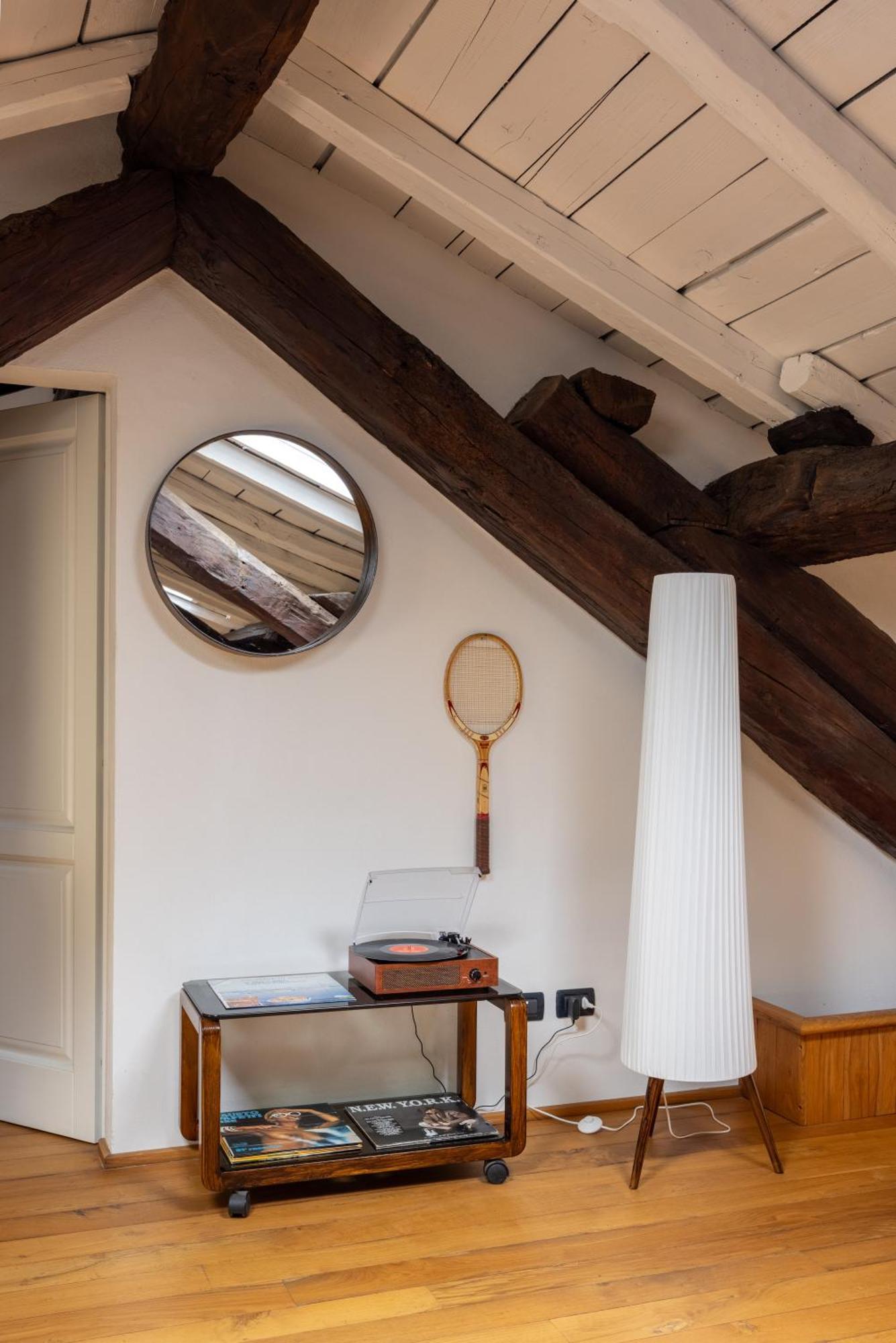 Dimora De' Poeti - 250 Square Meters Attic With Jacuzzi Apartment