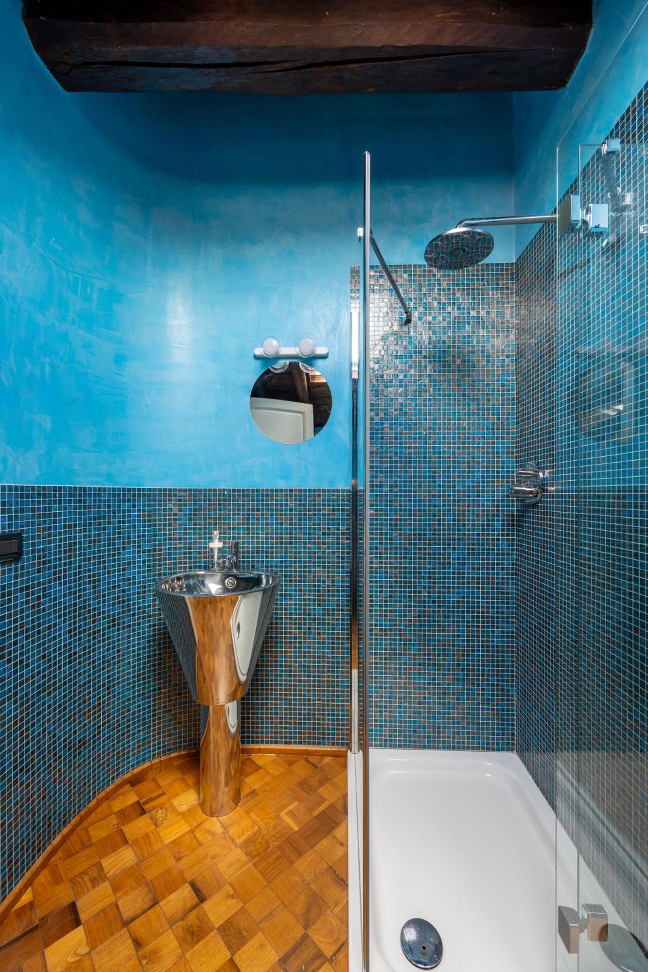 Dimora De' Poeti - 250 Square Meters Attic With Jacuzzi Apartment Bologna